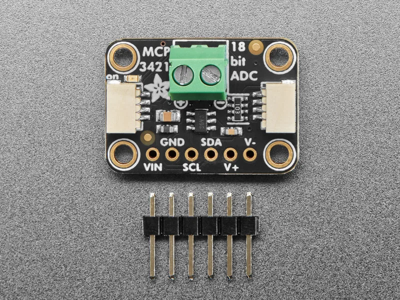 Adafruit MCP3421 18-Bit ADC - STEMMA QT / Qwiic