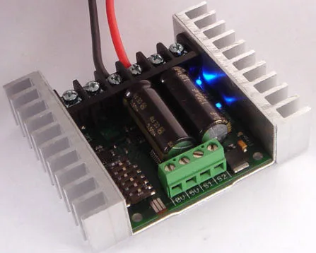 Sabertooth dual 2x25A V2 motor driver