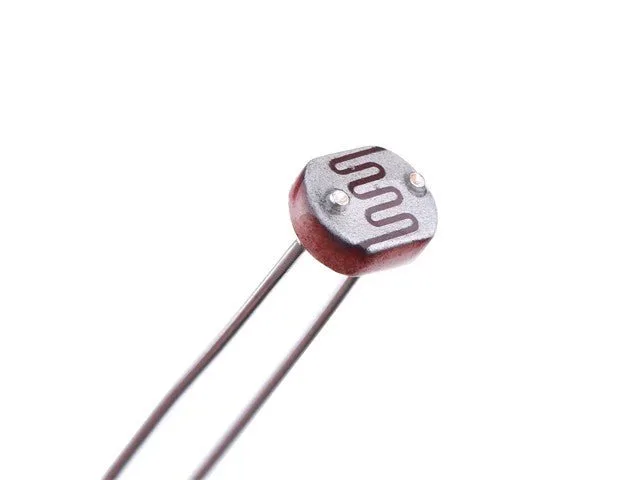 HKD 5MM 5528 LDR PACK OF 10