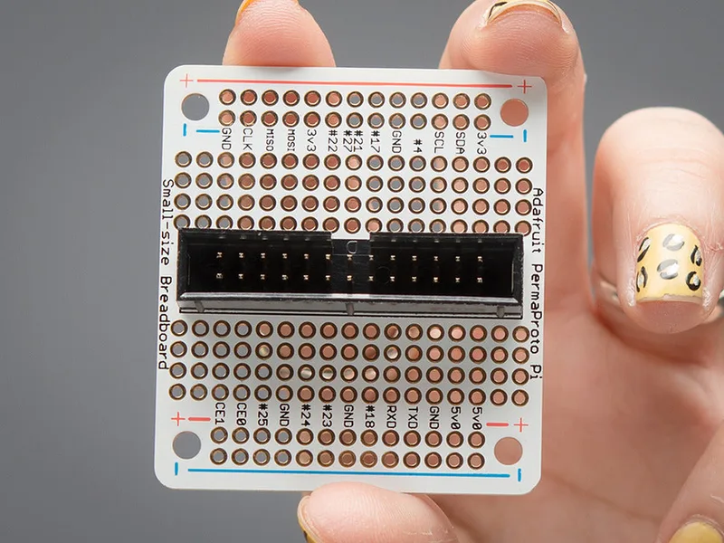 Adafruit Raspberry Pi用プロトタイプ基板キット(スモールサイズ)