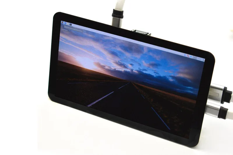 Unlock Raspberry Pi Potential with 5.5" AMOLED Touchscreen 