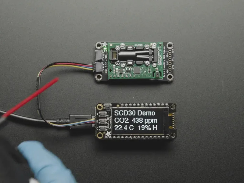 Adafruit SCD-30 NDIR True CO2 Temperature and Humidity Sensor - STEMMA QT / Qwiic