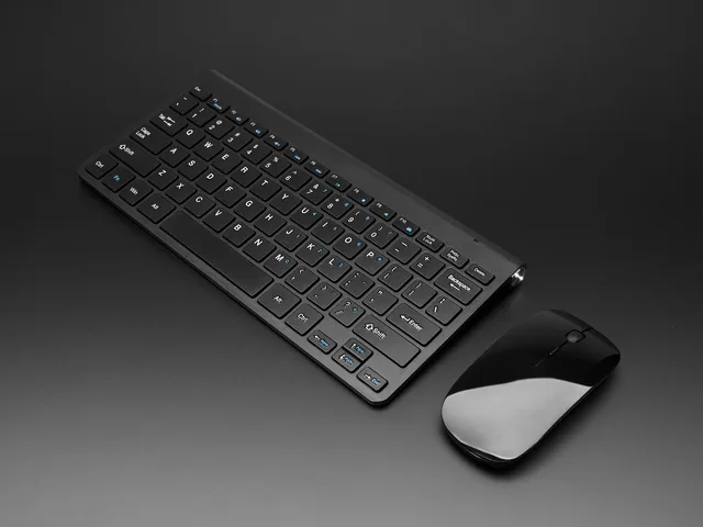 Wireless Keyboard and Mouse Combo - One USB Port!