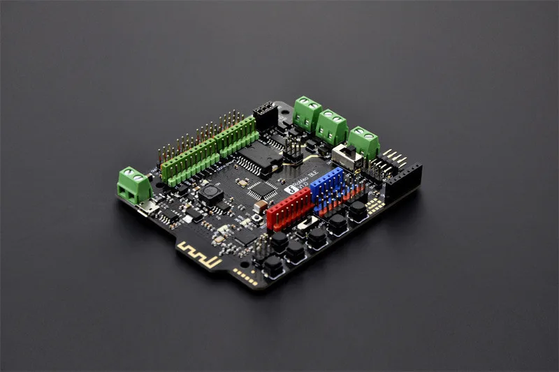 Romeo BLE - An Arduino with motor driver and Bluetooth 4.0