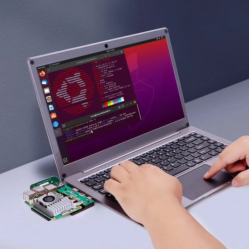 CrowView Note-All-in-One Portable Monitor English Keyboard with Raspberry Pi Bridge