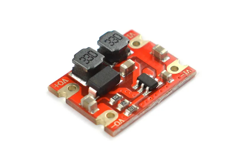 Compact DC-DC Power Module: 3.3V Buck-Boost Solution!