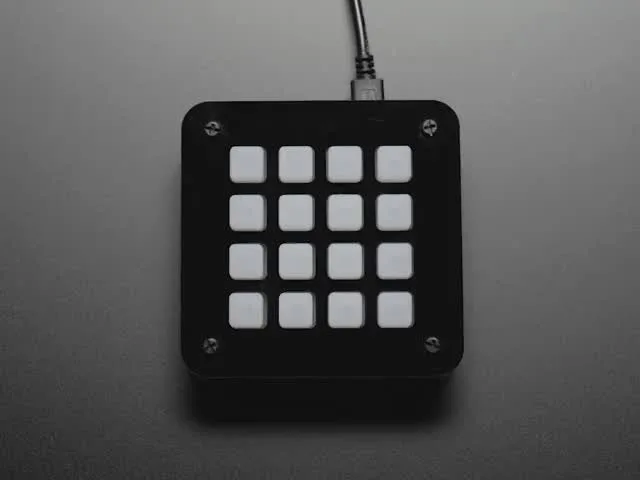 Adafruit 4x4 NeoTrellis Feather M4 Kit Pack
