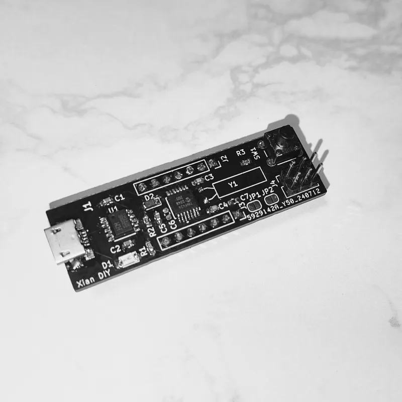 Xian DIY ATtiny424 test board