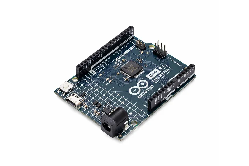 Explore the New Arduino UNO R4 Minima with Enhanced Features 
