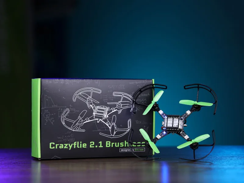 Crazyflie 2.1 Brushless Version - Open Source Mirco Quadcopter Drone,Support BLUETOOTH5 Le,Robotics,Suitable for Indoor/Small Space/High Density