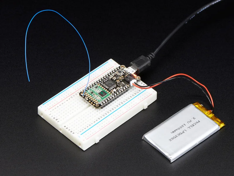 Adafruit Feather M0 RFM69HCW Packet Radio - 868 or 915 MHz RadioFruit