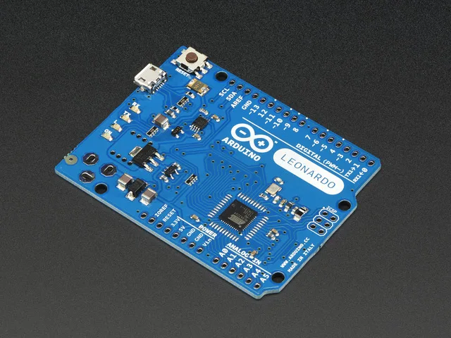 Arduino Leonardo ATmega32u4 without headers