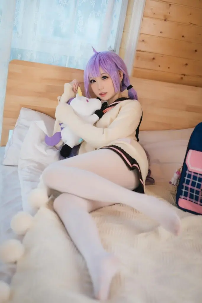 焖焖碳 独角兽JK制服 [21P-51MB]-倩影集