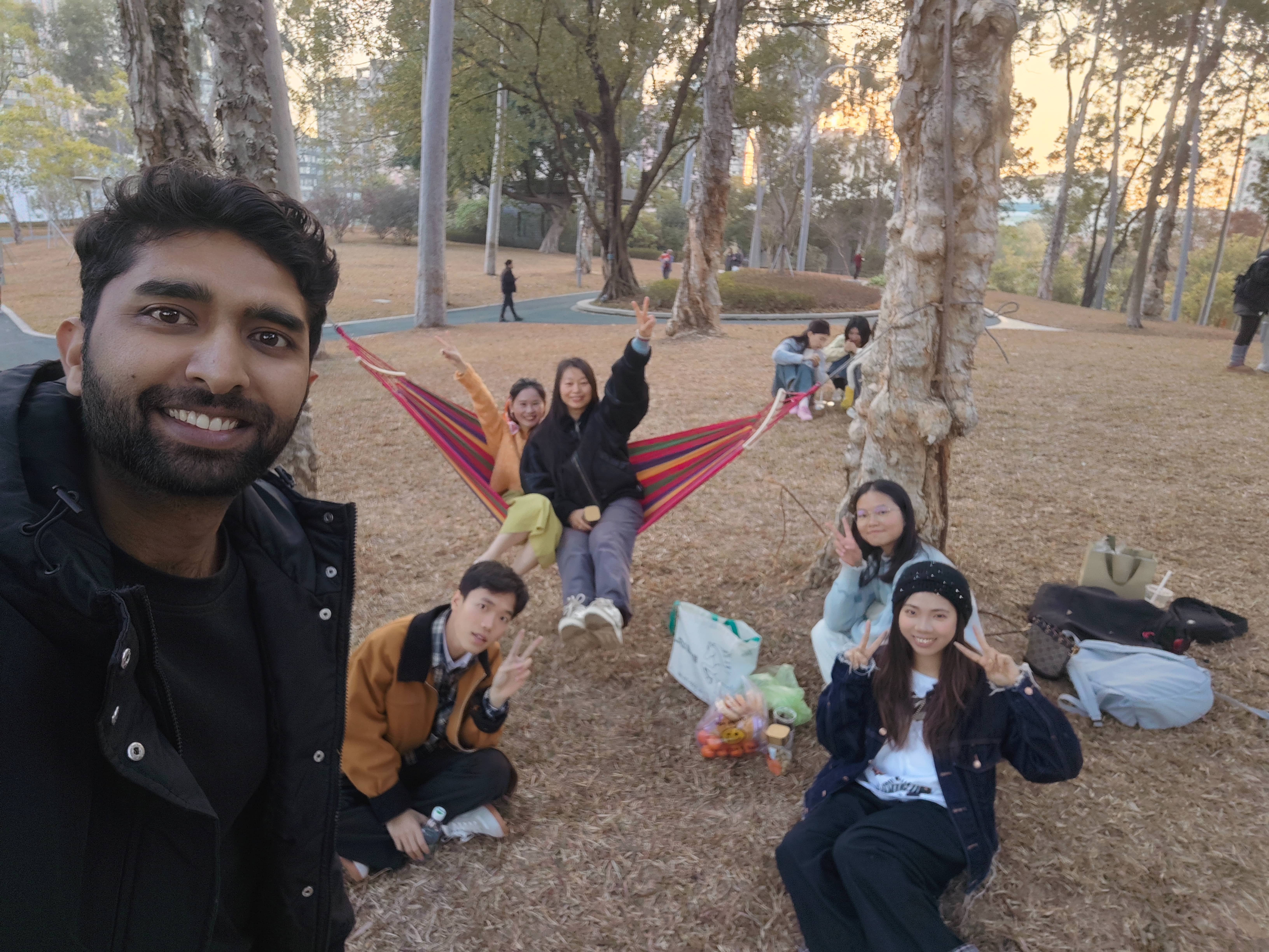我与 Jon、Nadia、Bella、Cyan和Fiona | 生命中还会有几次这样的时刻？ | 图片已获各小伙伴授权发布
