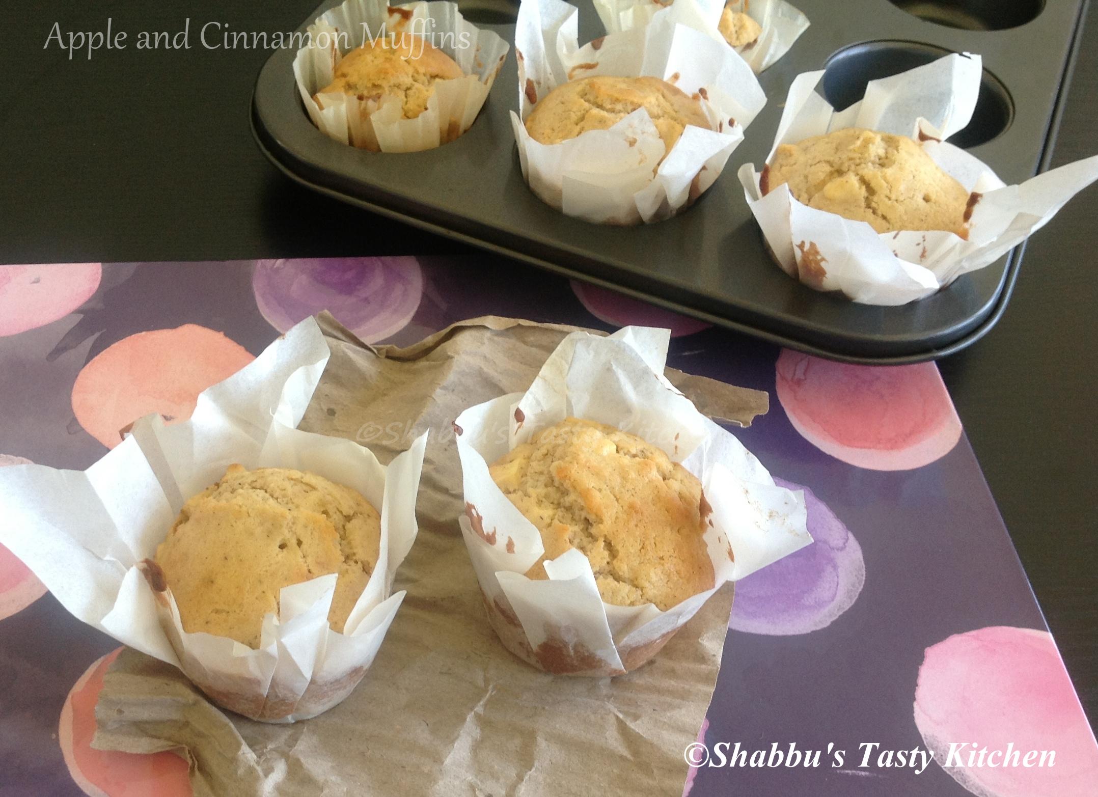 apple-and-cinnamon-muffins