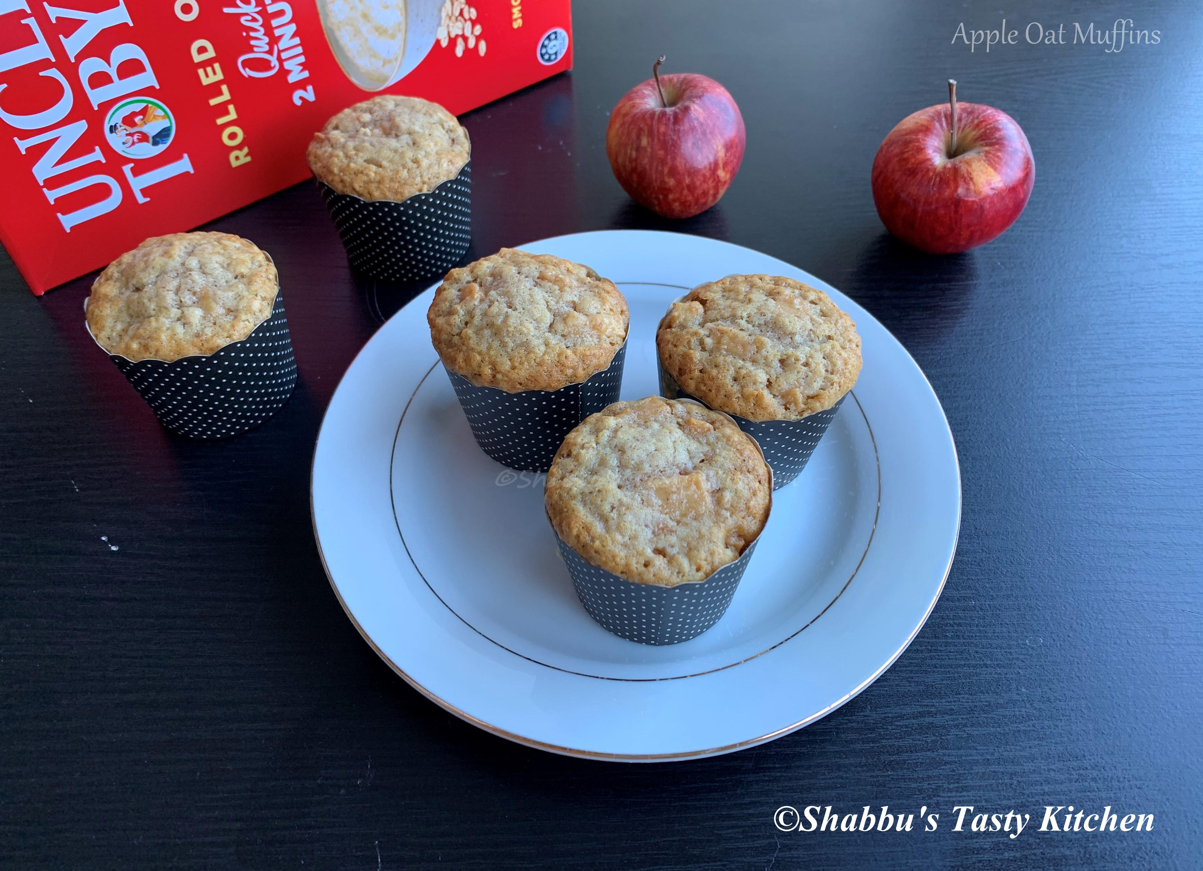 apple-oat-muffins