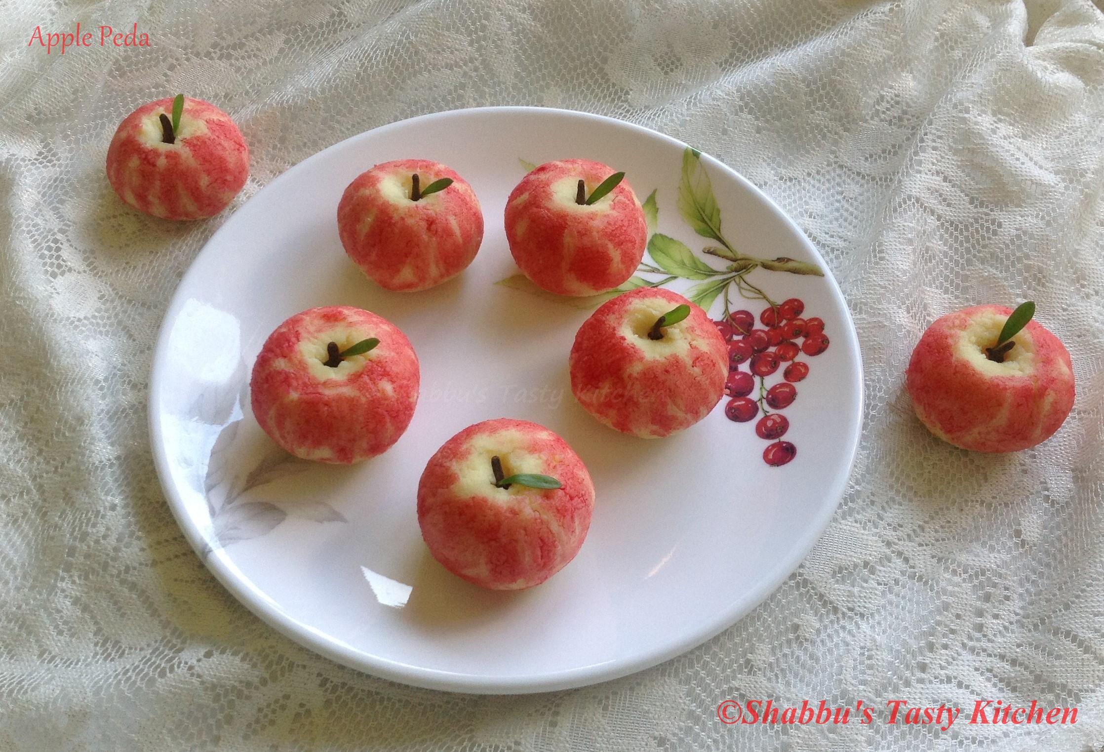 apple-peda-apple-shaped-milk-peda