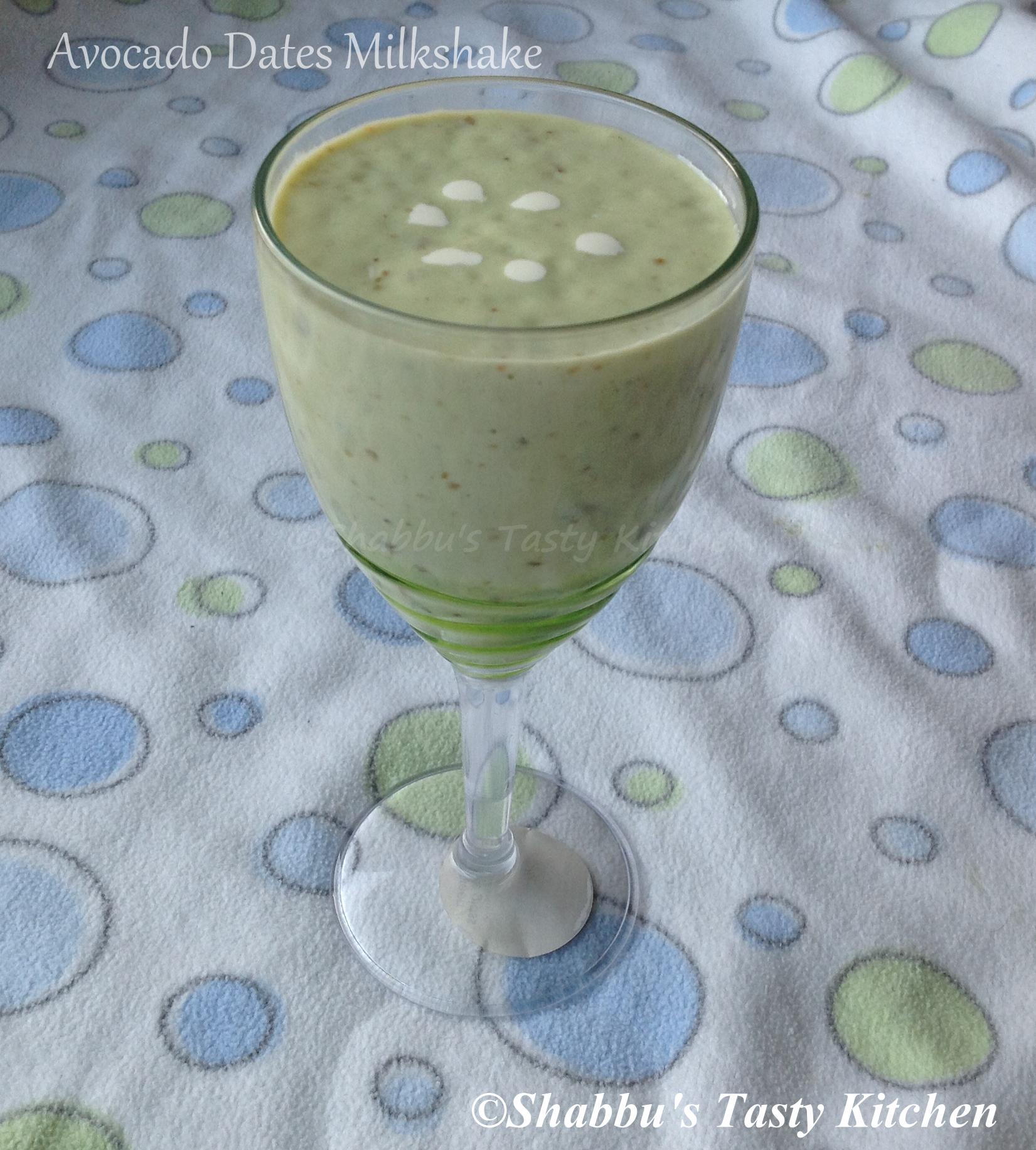 avocado-dates-milkshake