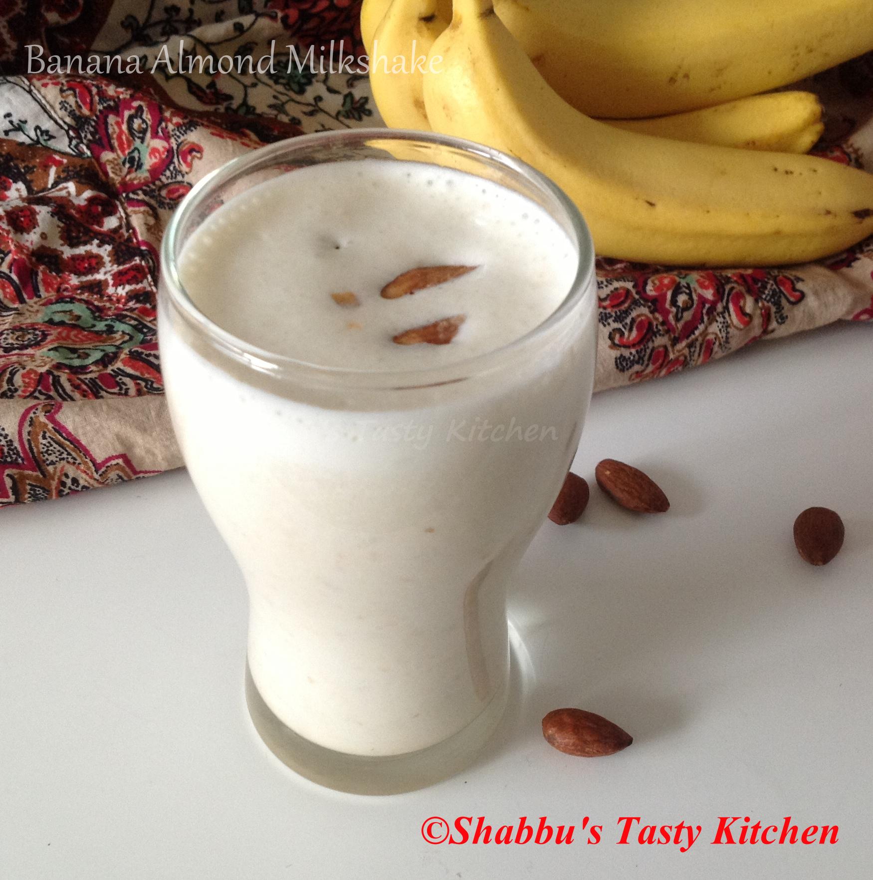 banana-almond-badam-milkshake
