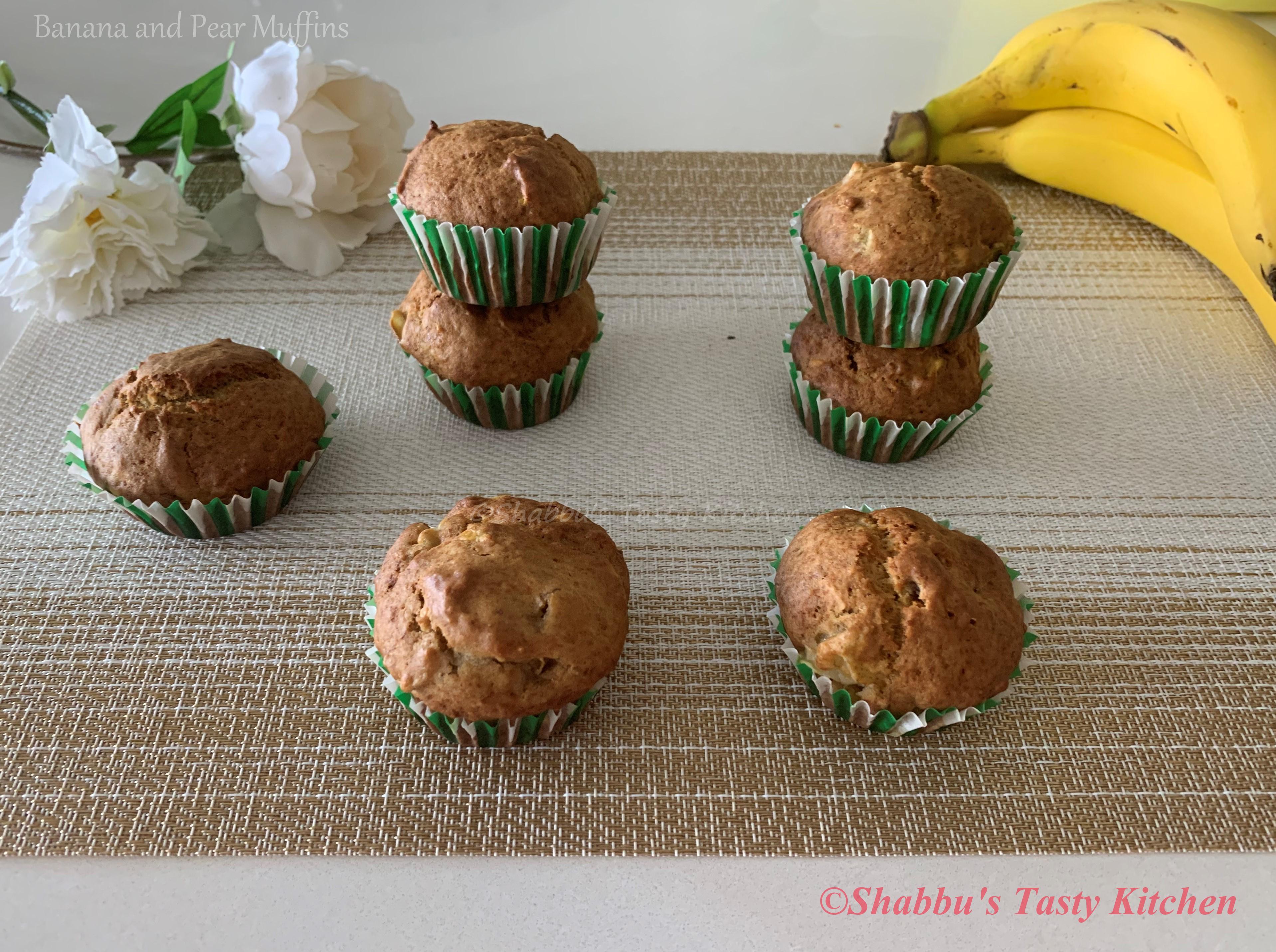 banana-and-pear-muffins