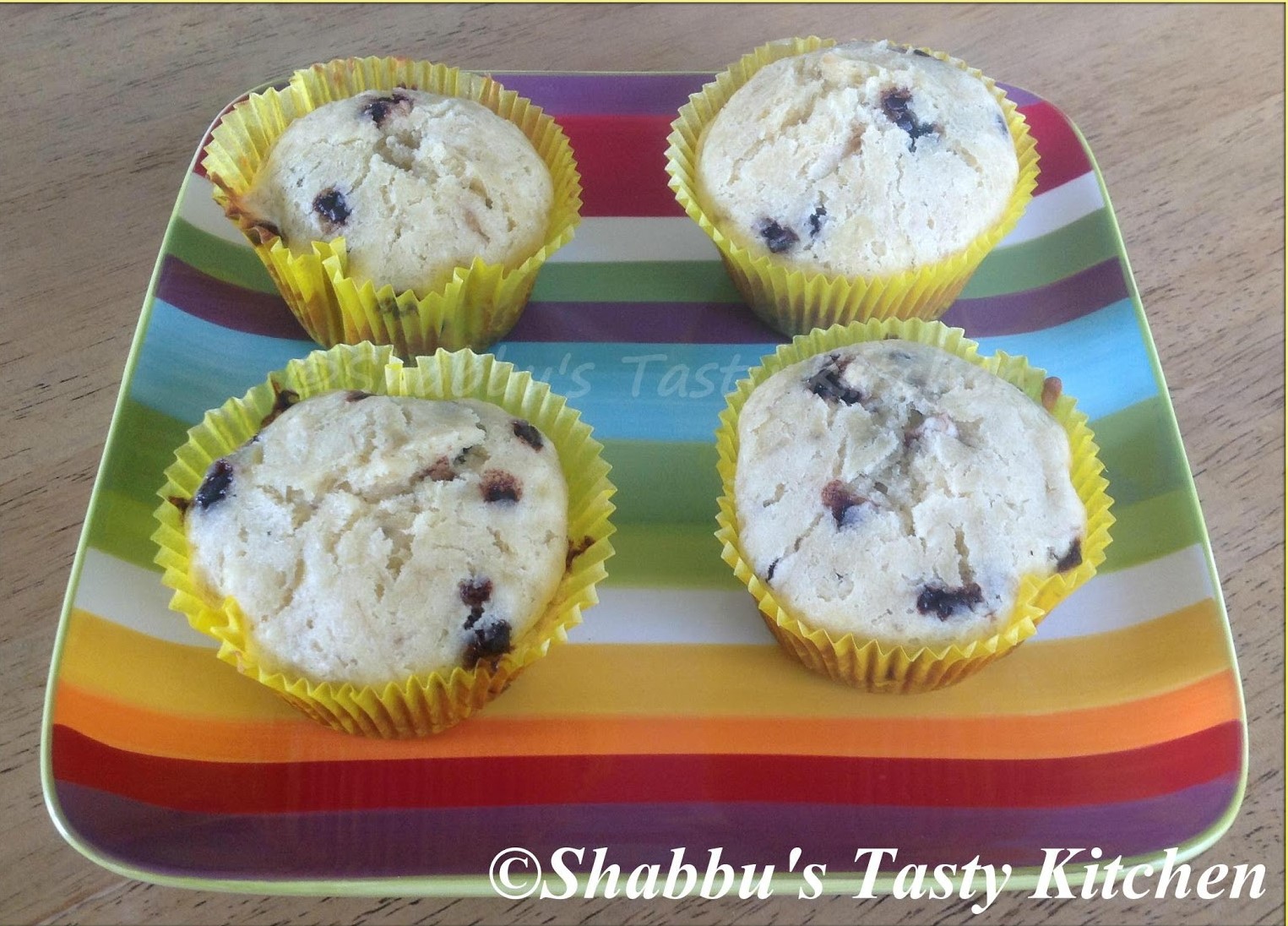 banana-chocolate-chip-muffins