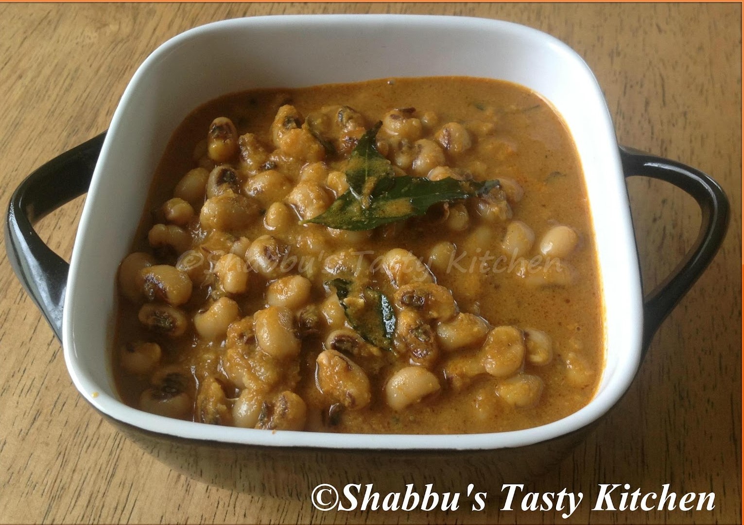 black-eyed-beans-theeyal-black-eyed