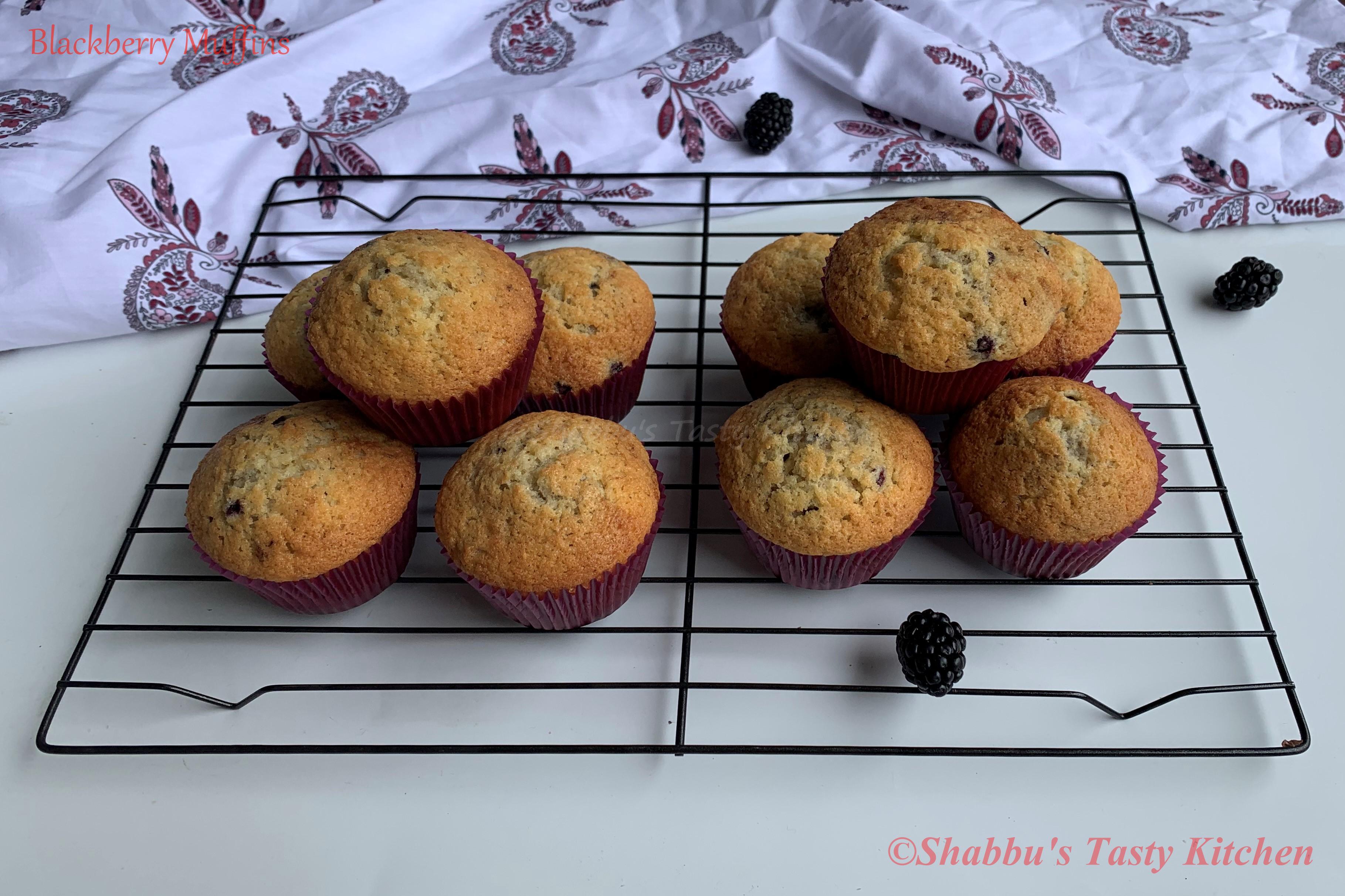 blackberry-muffins