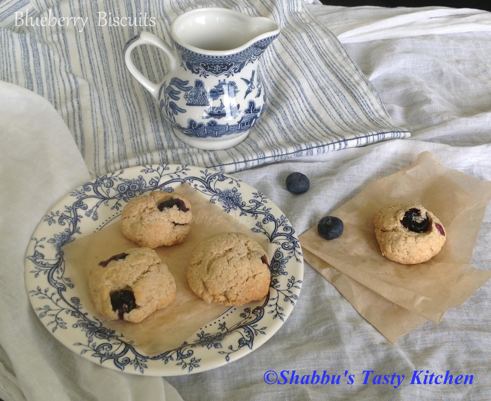 blueberry-biscuits