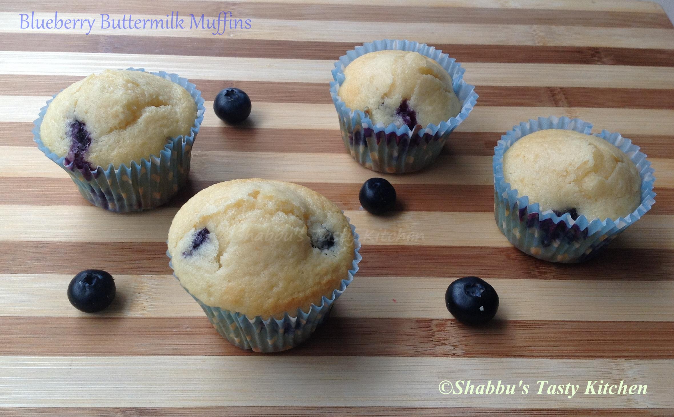 blueberry-buttermilk-muffins