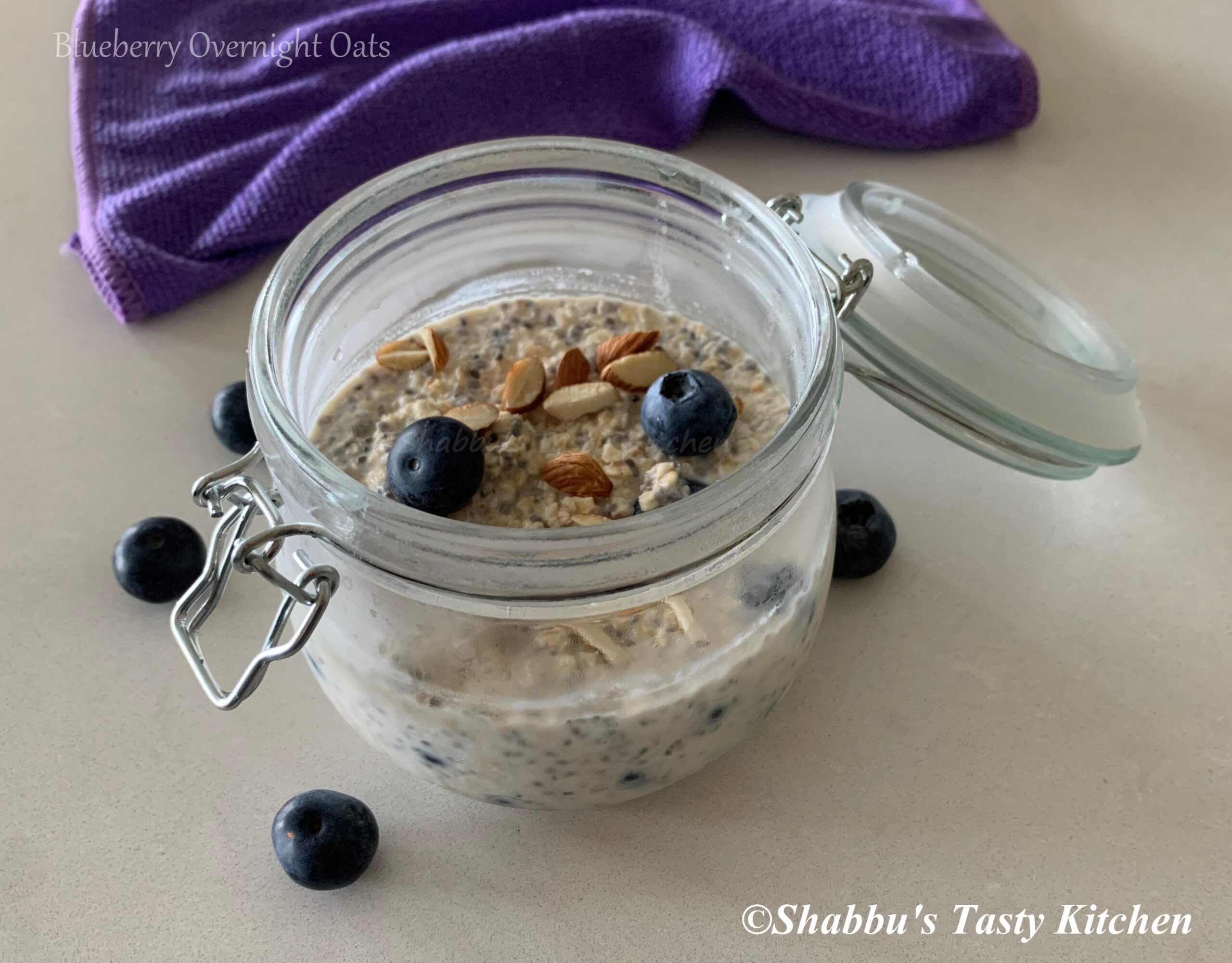 blueberry-overnight-oats