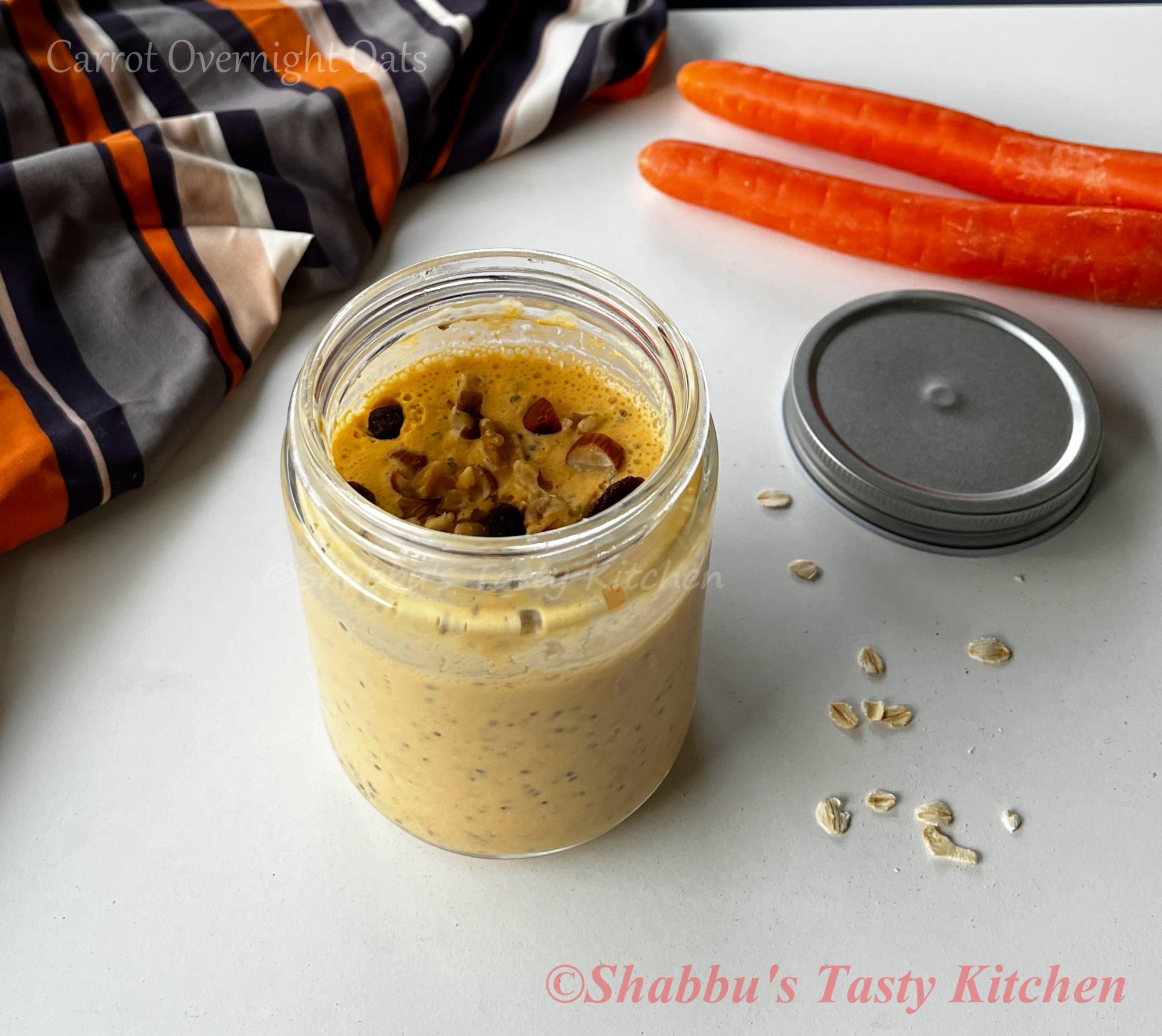 carrot-overnight-oats