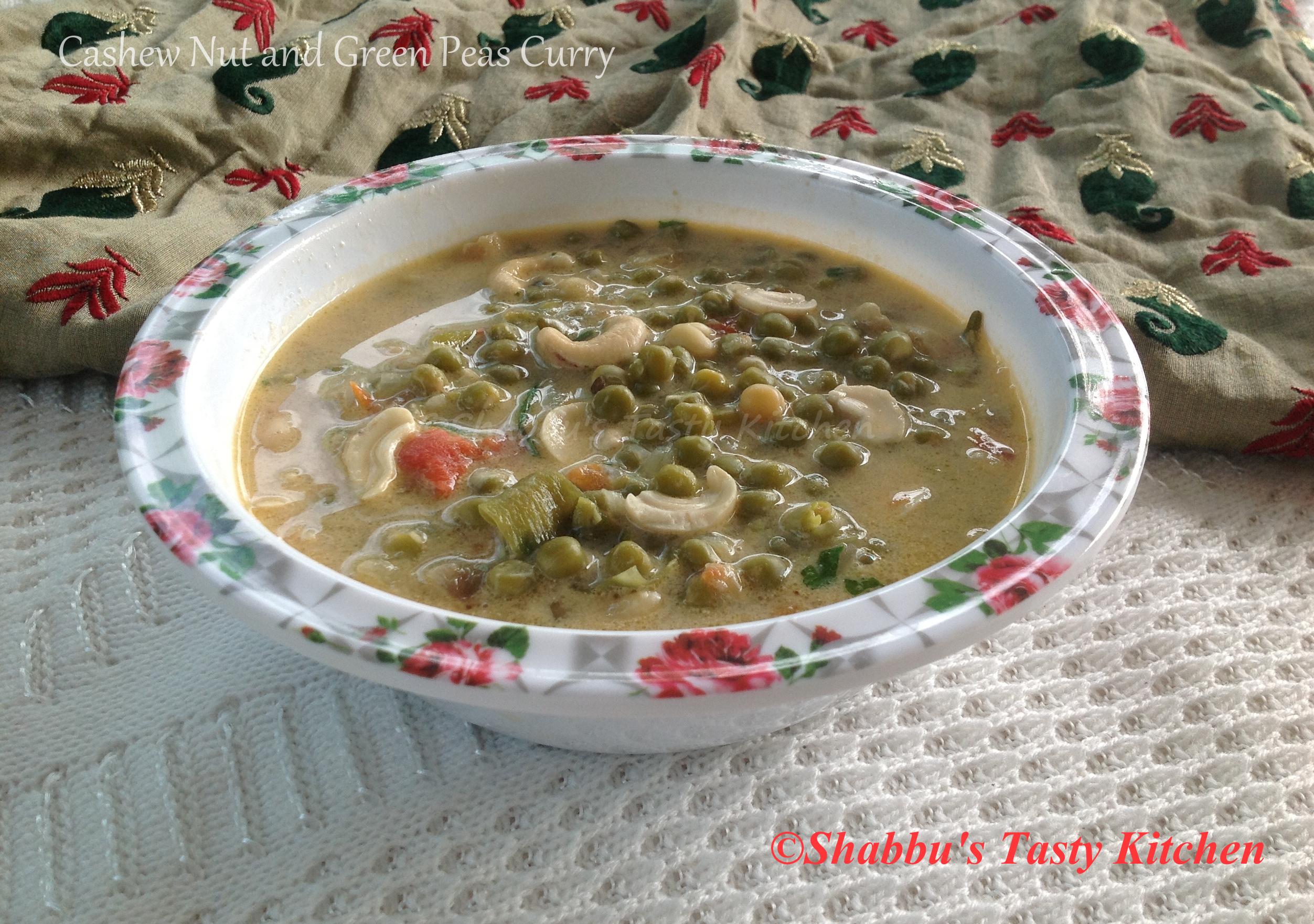 cashew-nut-and-green-peas-curry