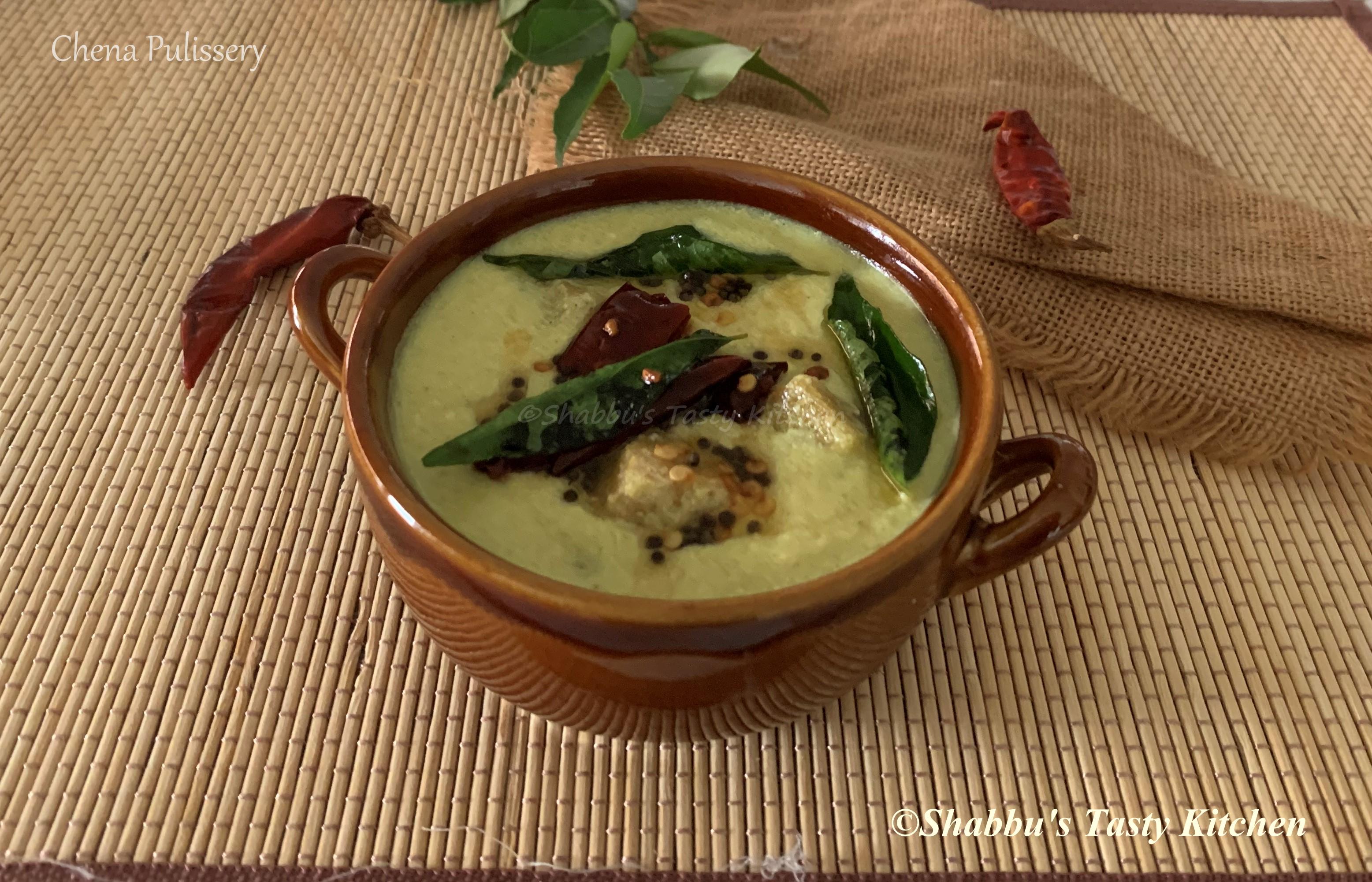 chena-yam-pulissery-moru-curry