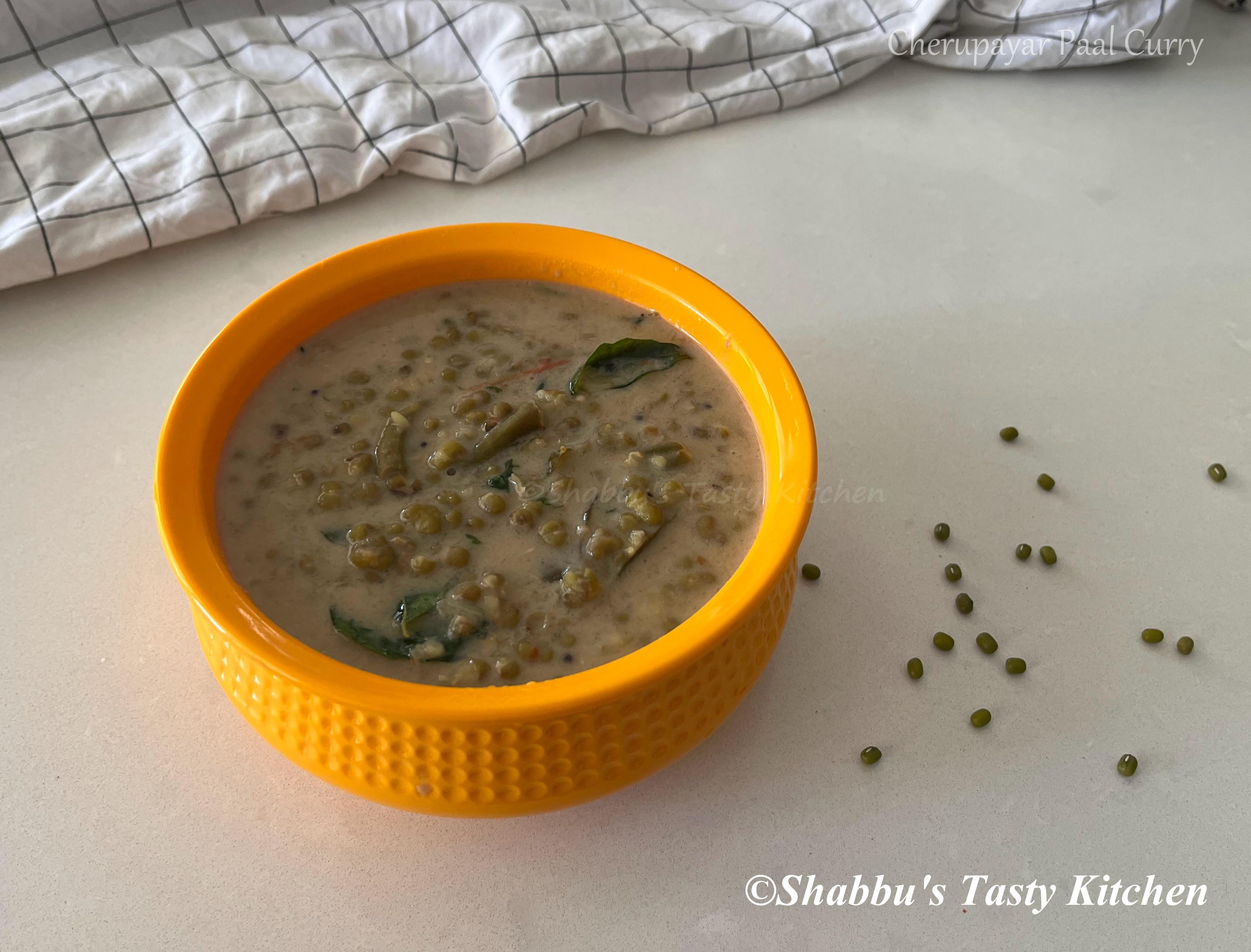 cherupayar-paal-curry-green-gram-coconut-milk-curry