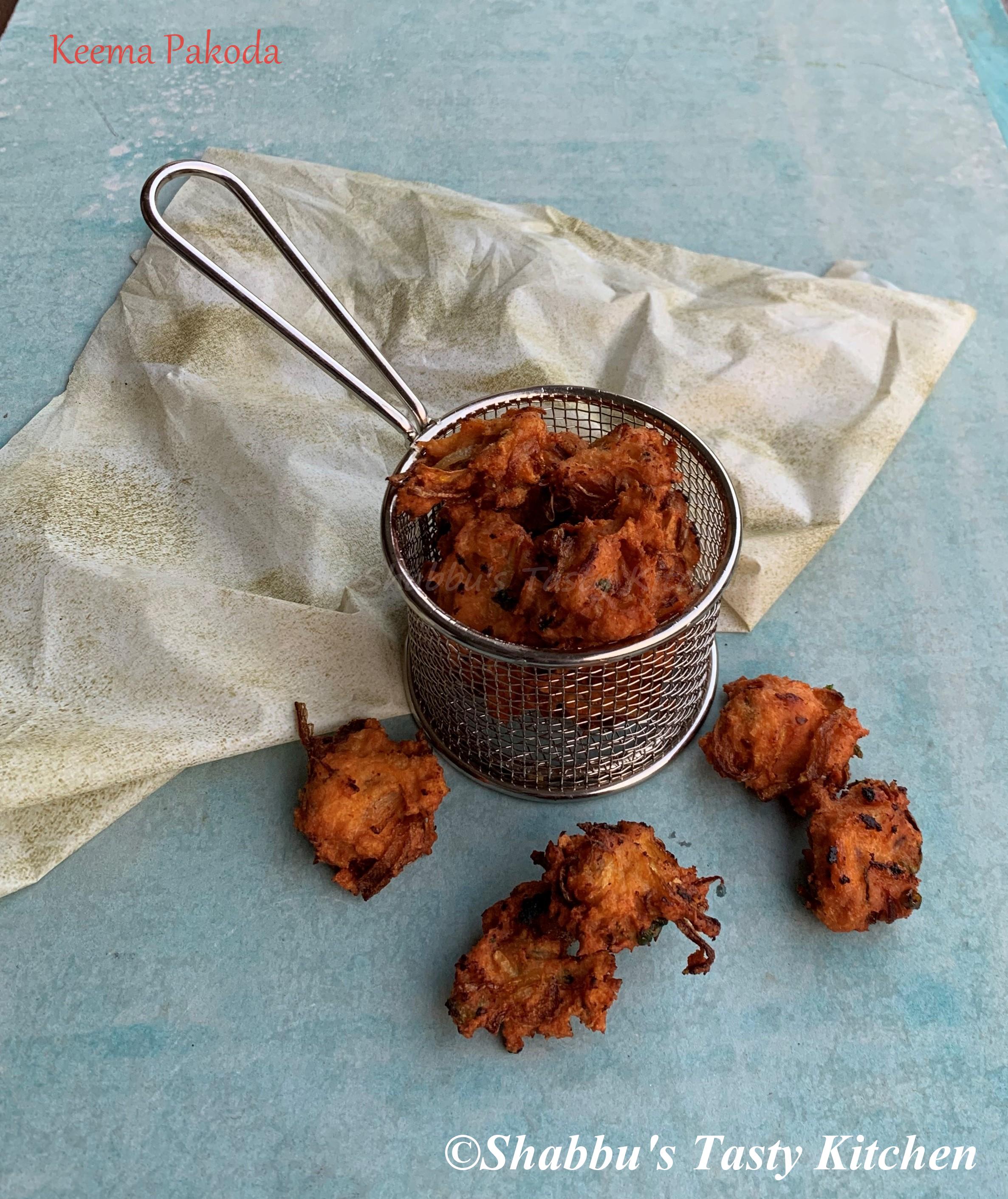 chicken-keema-pakoda-minced-chicken-fritters