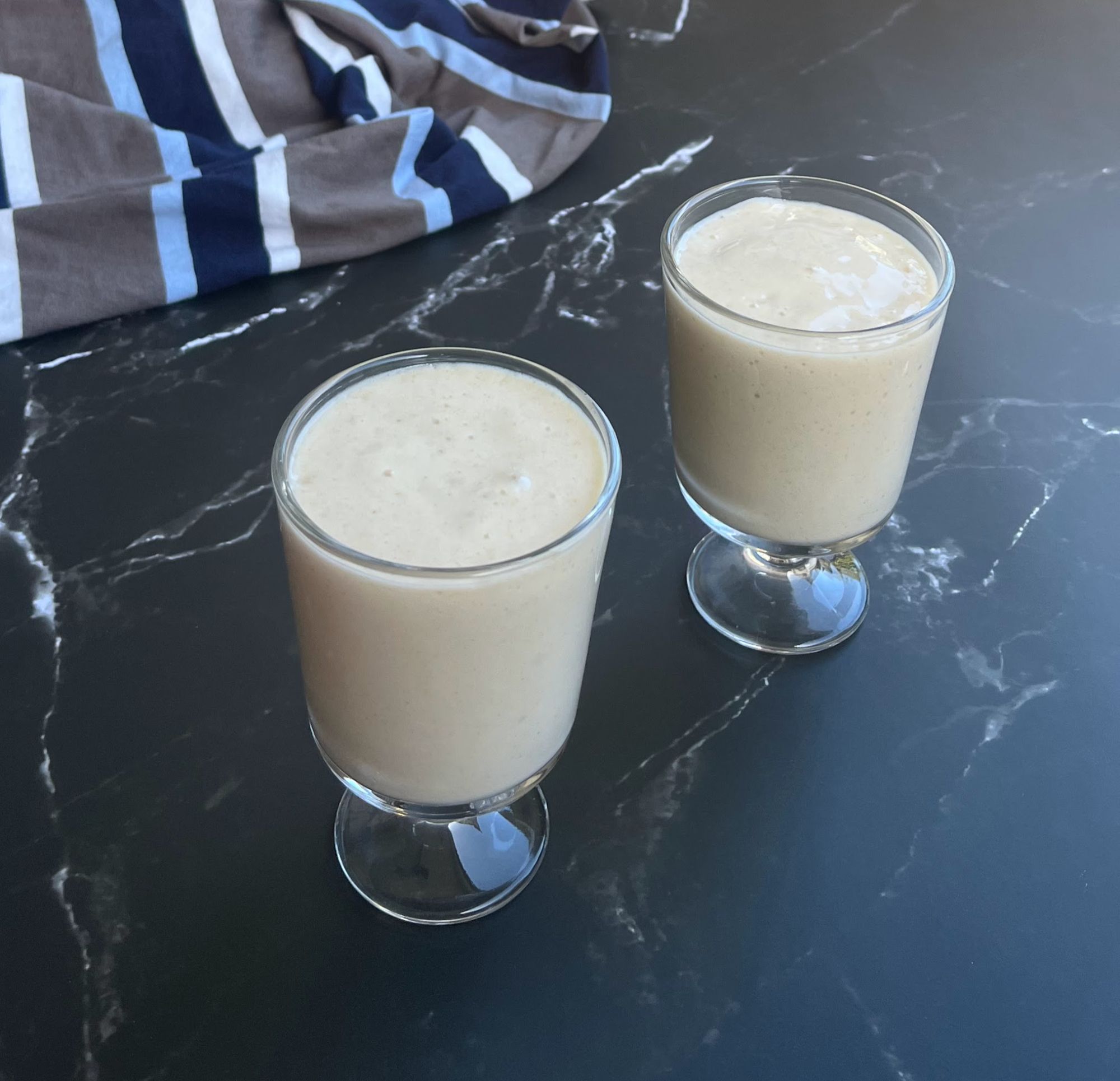 chikku-mango-milkshake