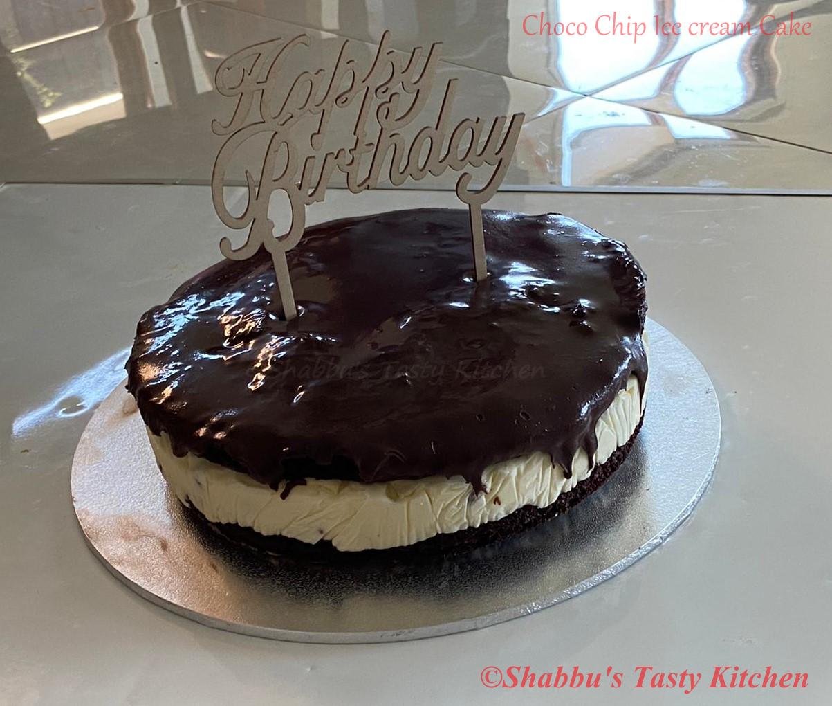 choco-chips-ice-cream-cake-frozen-ice-cream-cake