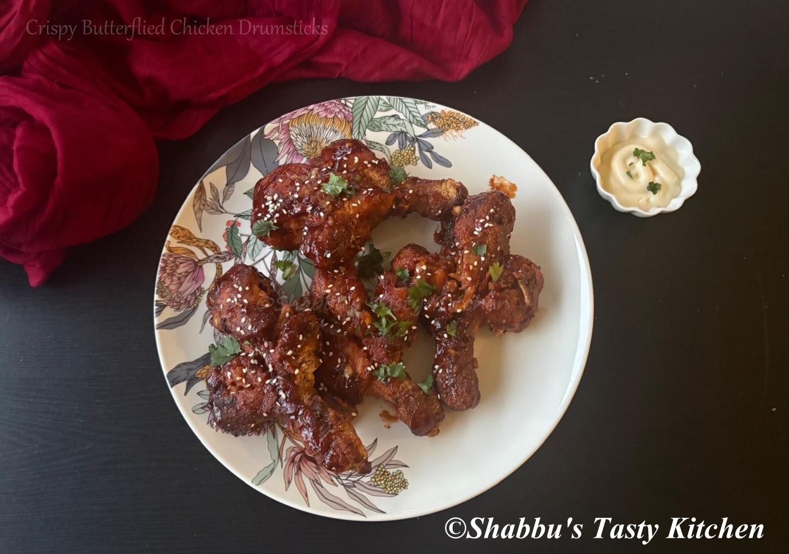 crispy-butterflied-chicken-drumsticks-with-hot-honey-sauce