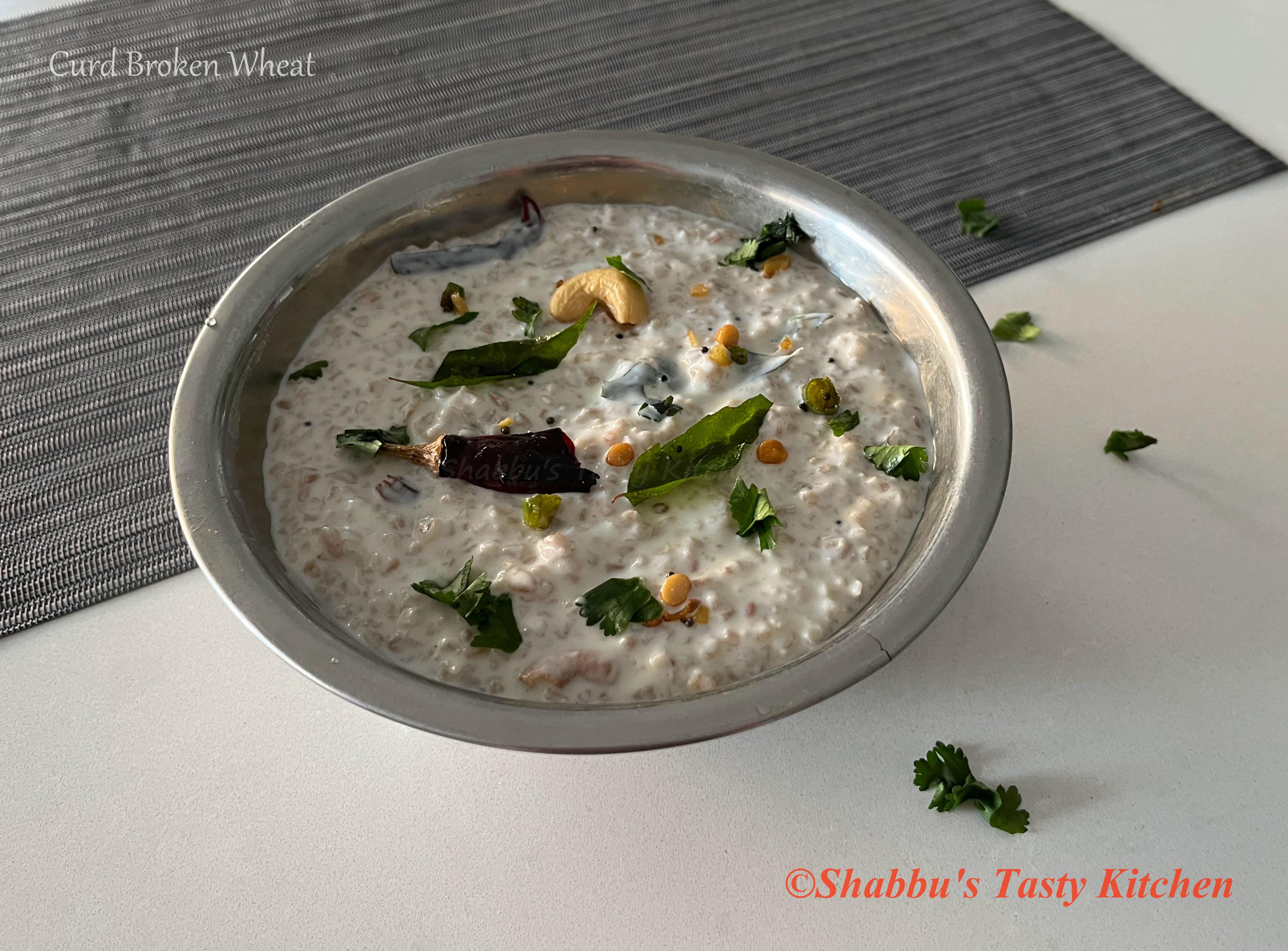 curd-broken-wheat-thairu-nurukku-gothambu