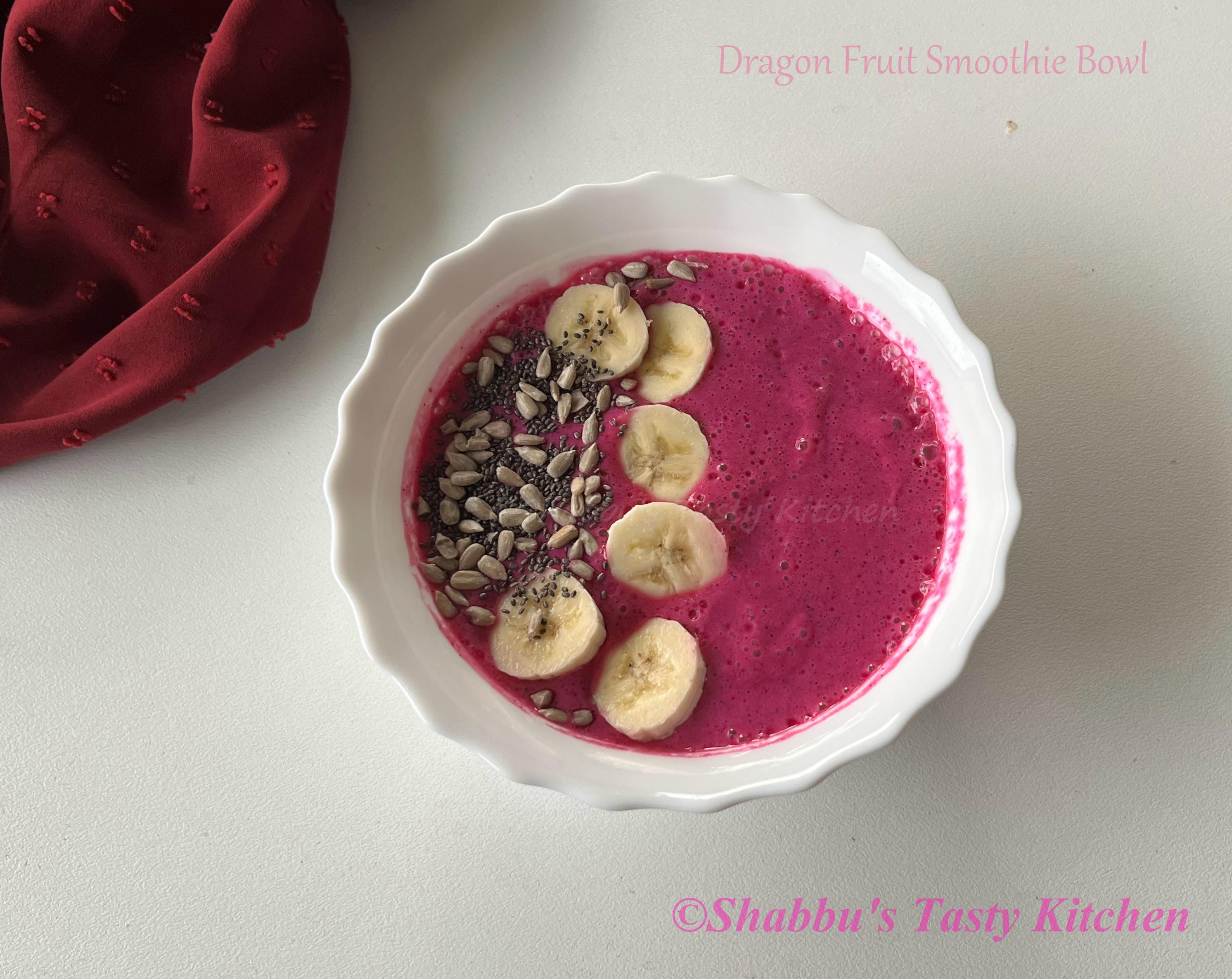dragon-fruit-smoothie-bowl