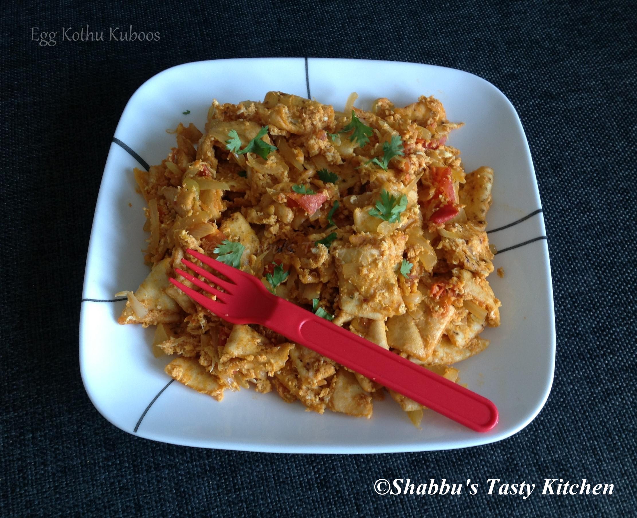 egg-kothu-kuboos-pita-bread