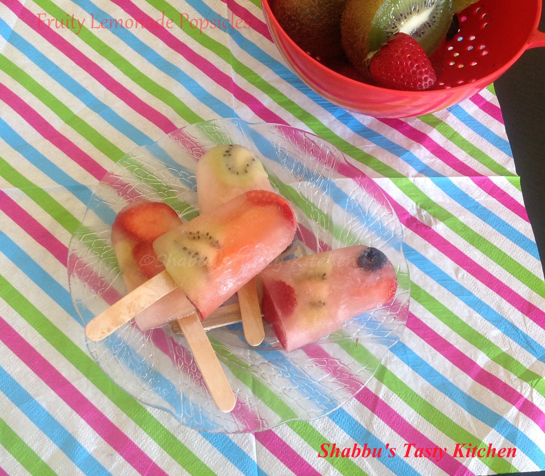 fruity-lemonade-popsicles