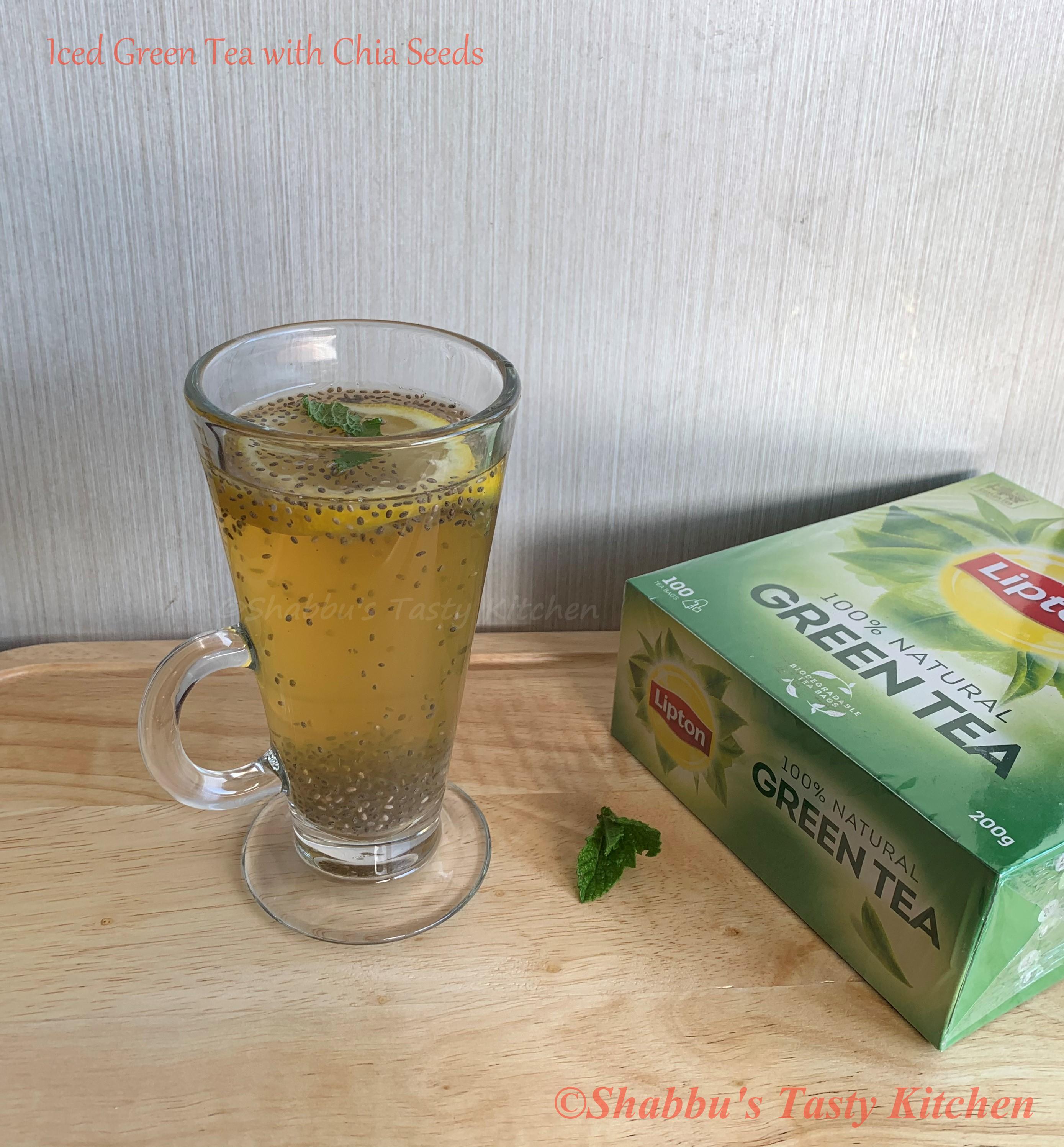 iced-green-tea-with-chia-seeds