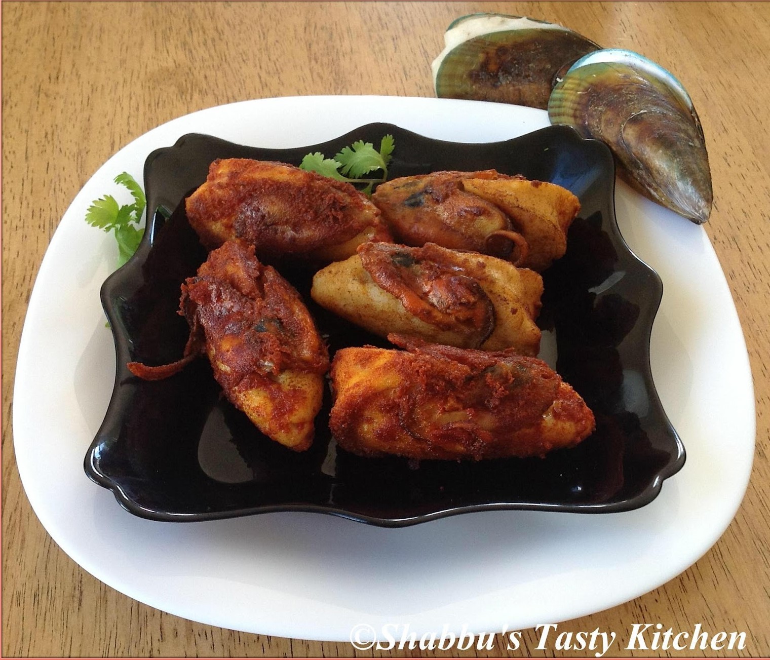 kallummakaya-nirachathu-stuffed-mussels