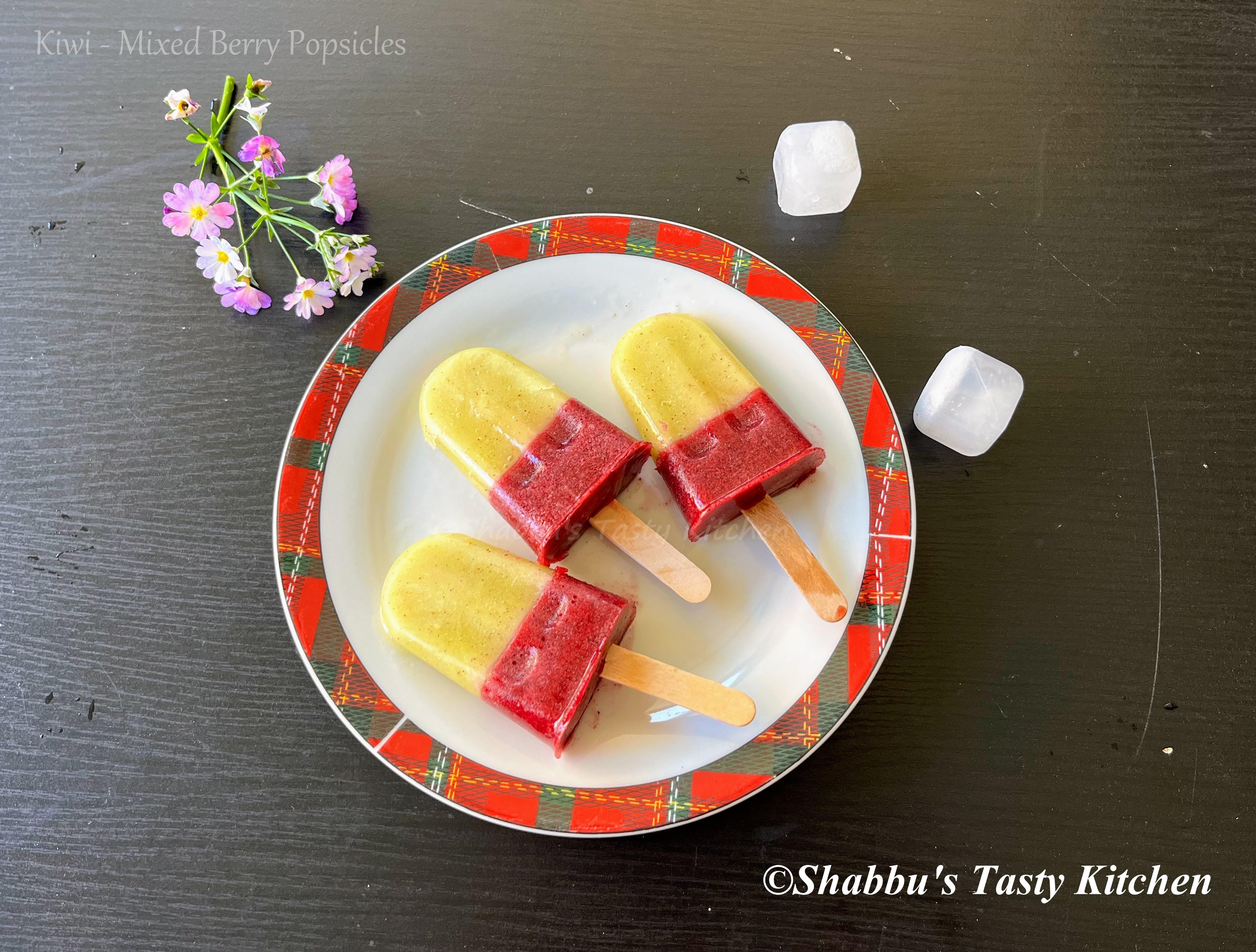 kiwi-fruit-mixed-berry-popsicles