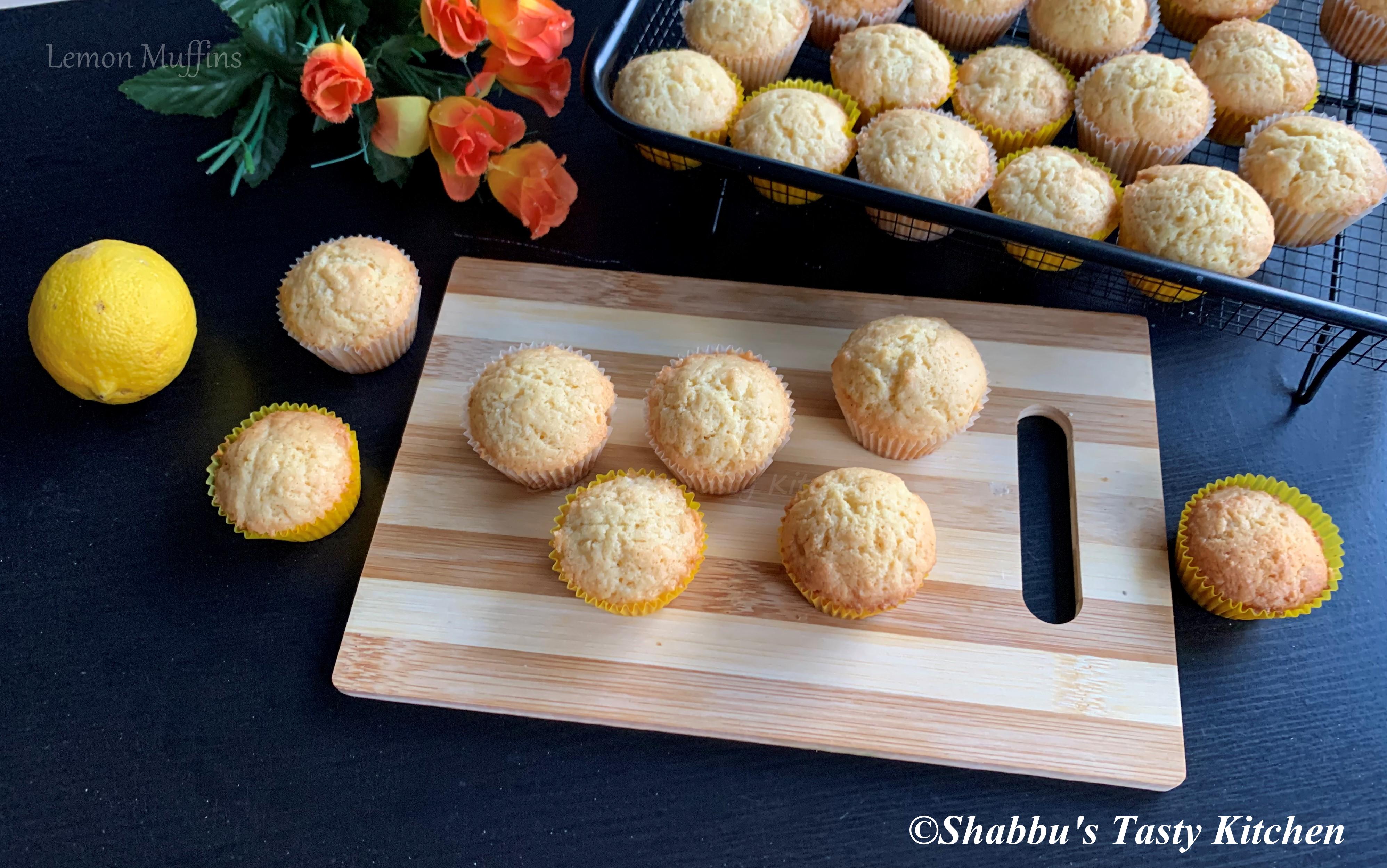 lemon-muffins
