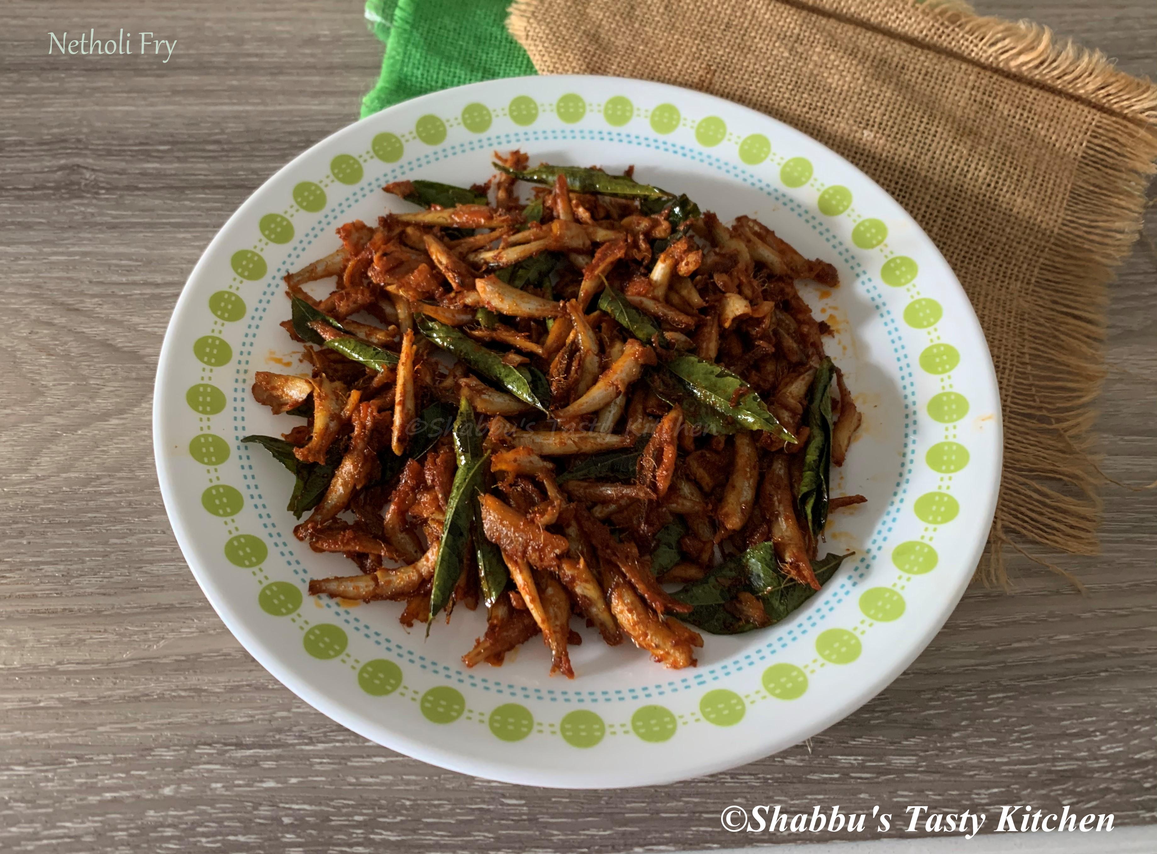 netholi-fry-fried-anchovies