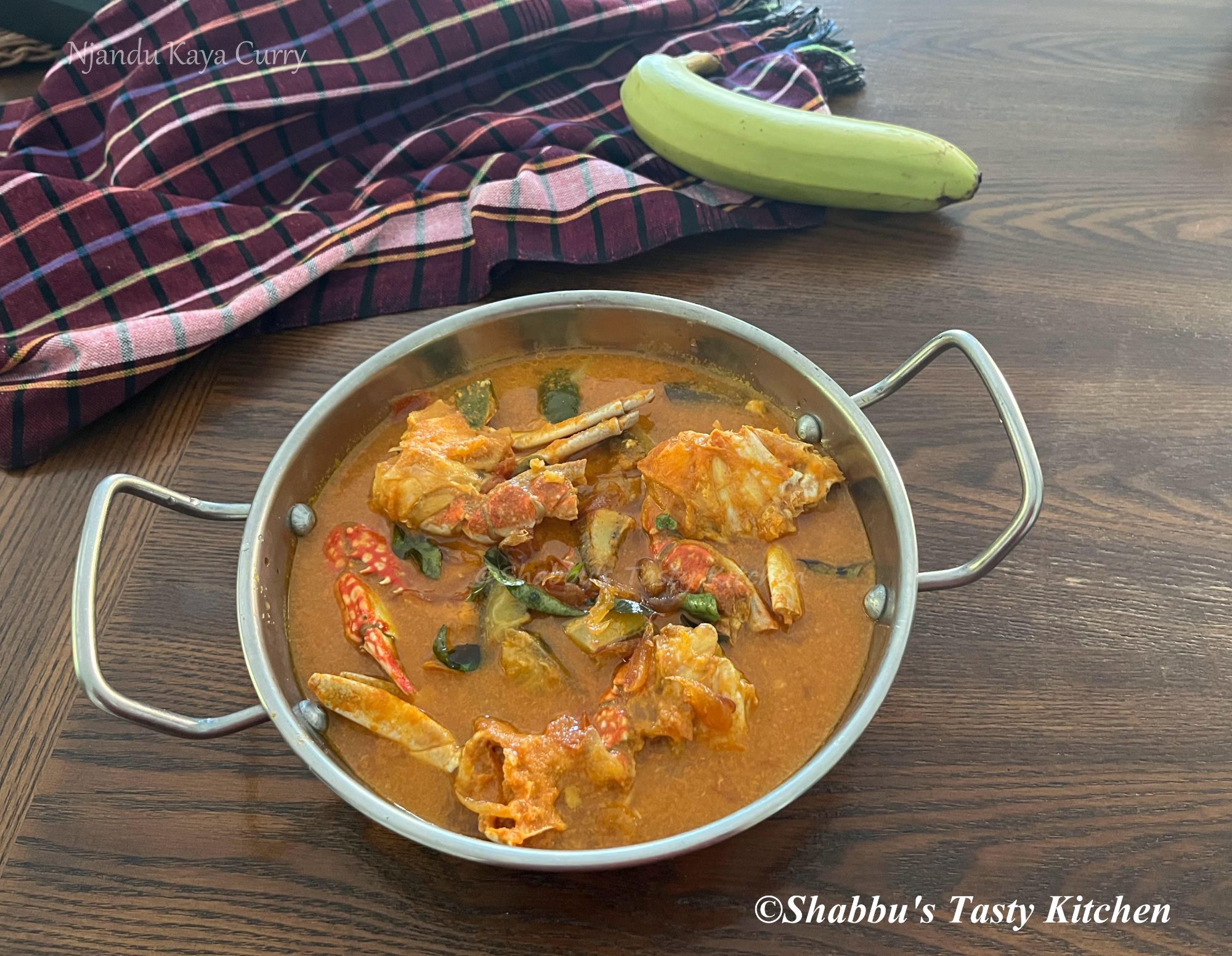 njandu-kaya-curry-crab-raw-plantain-curry