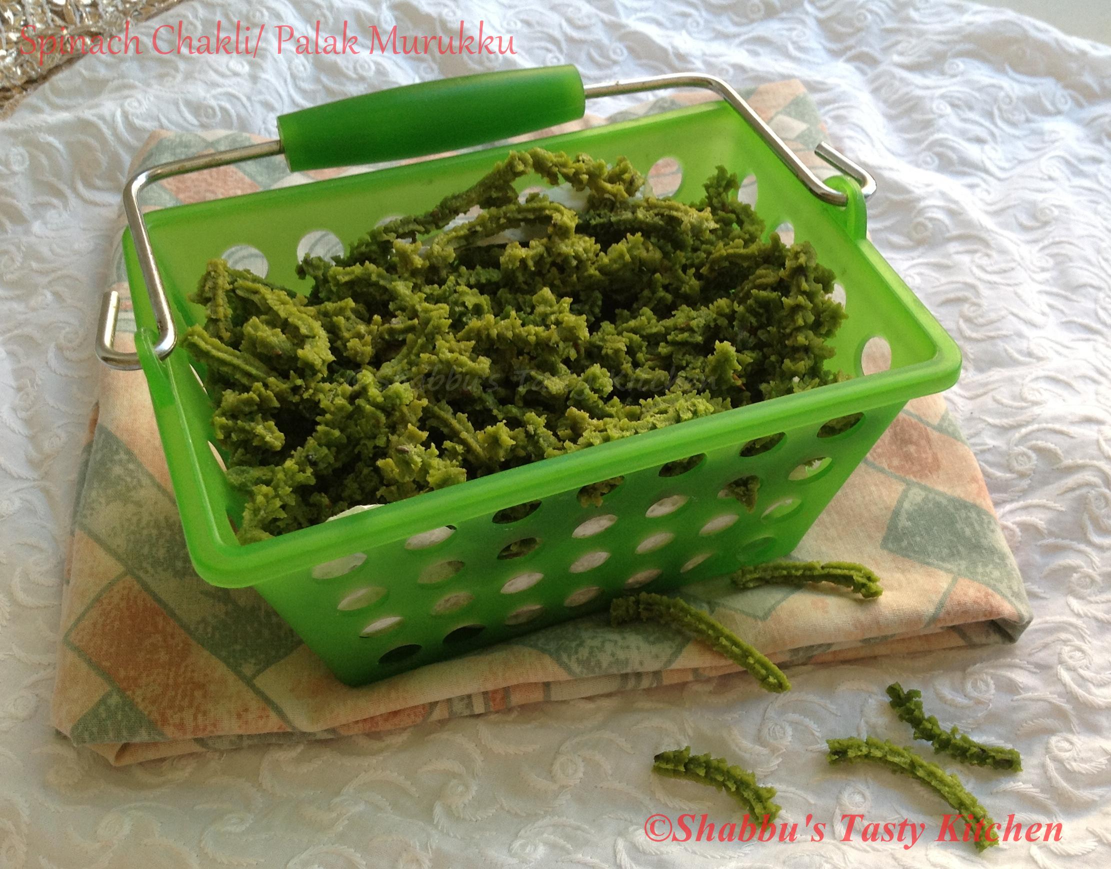 palak-murukku-spinach-chakli