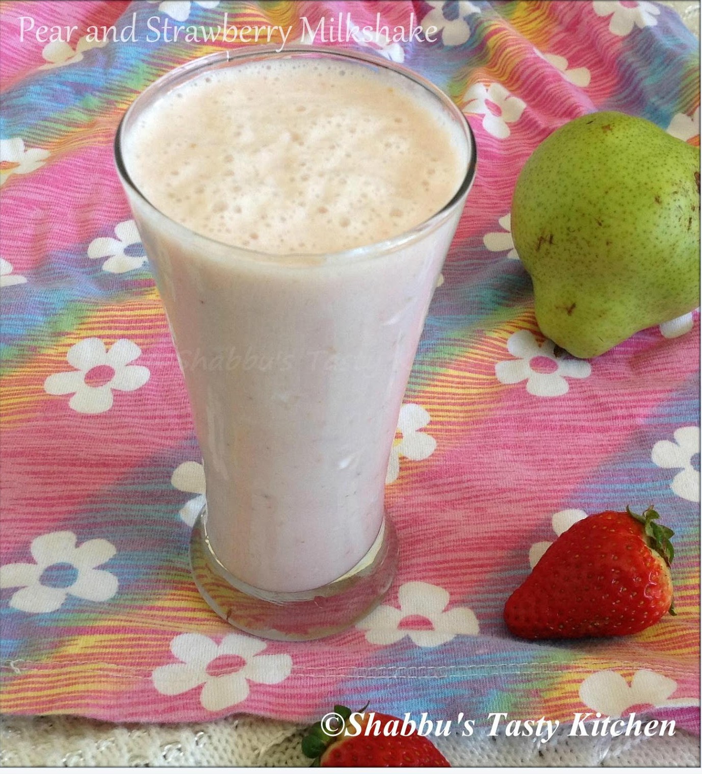 pear-strawberry-milkshake